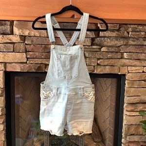 Like-new kids Justice overalls with lace!